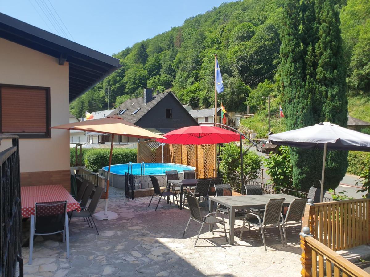 Ferien Und Selbstversorgerhaus Fuer Gruppen Sauerthaler Hof - Loreley Villa Exterior photo